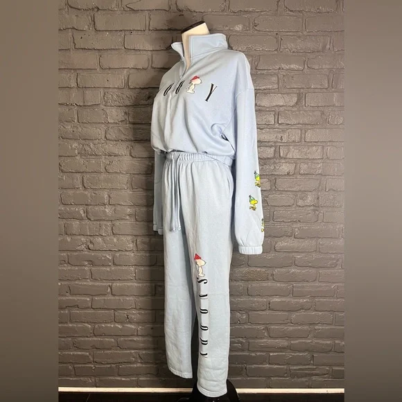 SNOOPY Light Blue Sweatshirt Outfit Set Size Medium - Picture 8 of 16